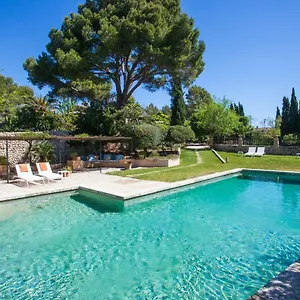 Landhuis Oliver Moragues Grandhouse & Vineyard 